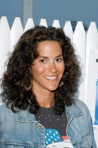 49 Hottest Jami Gertz Bikini Pictures Will Speed up A Gigantic Grin All over | Best Of Comic Books