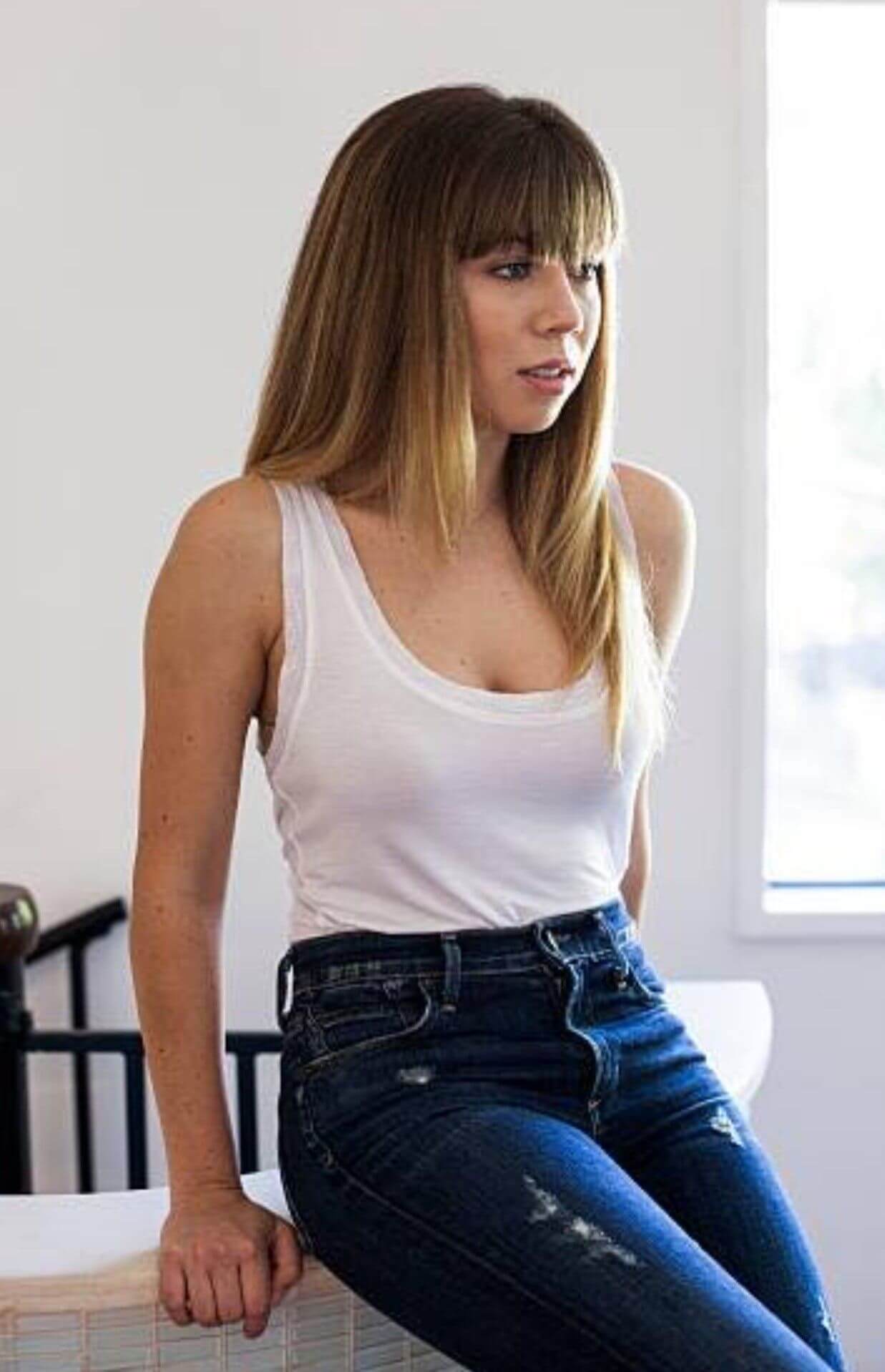 49 Hottest Jennette Mccurdy Big Butt Pictures Will Make You Want Her – The  Viraler