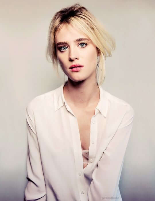 49 Hottest Mackenzie Davis Big Butt Pictures Are Really Mesmerising To Watch | Best Of Comic Books