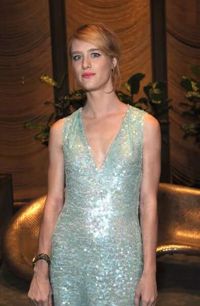 49 Hottest Mackenzie Davis Bikini Pictures Are Just Sexy As Hell | Best Of Comic Books