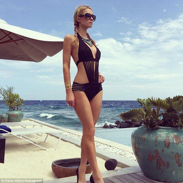 49 Hottest Paris Hilton Bikini Pictures That Will Make Your Heart Thump For Her | Best Of Comic Books