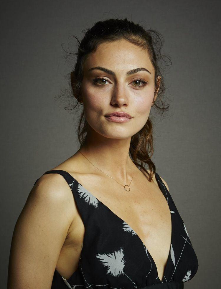49 Hottest Phoebe Tonkin Big Butt Pictures Prove That She Is As Sexy As Can Be | Best Of Comic Books
