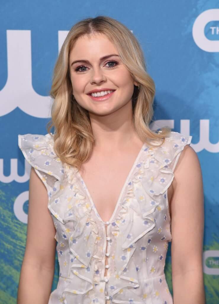 49 Hottest Rose McIver Bikini Pictures Will Make You Get Down On Your Knees For Her | Best Of Comic Books