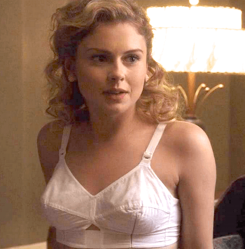 49 Hottest Rose McIver Bikini Pictures Will Make You Get Down On Your Knees For Her | Best Of Comic Books