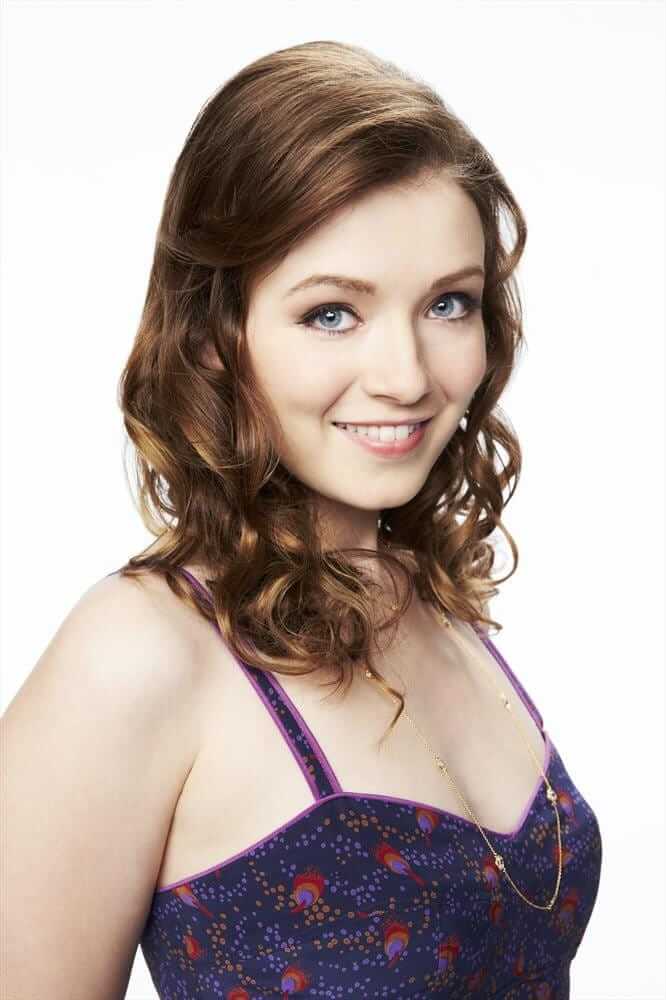 49 Hottest Sarah Bolger Bikini Pictures Prove That She Has Hottest Legs | Best Of Comic Books