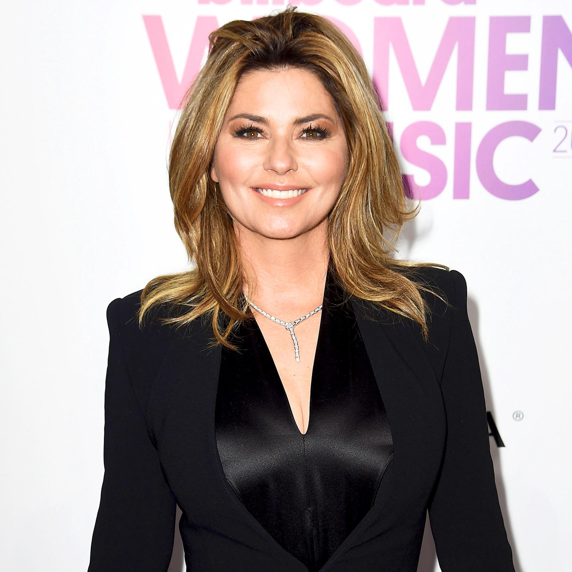 49 Hottest Shania Twain Bikini Pictures Will Drive You Nuts For Her | Best Of Comic Books