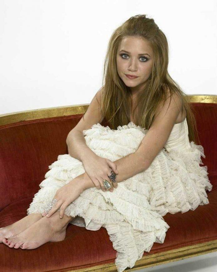 49 Mary-Kate Olsen Nude Pictures Present Her Wild Side Allure | Best Of Comic Books