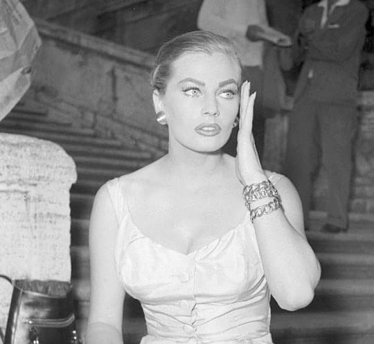 49 Nude Pictures Of Anita Ekberg That Will Fill Your Heart With Joy A Success