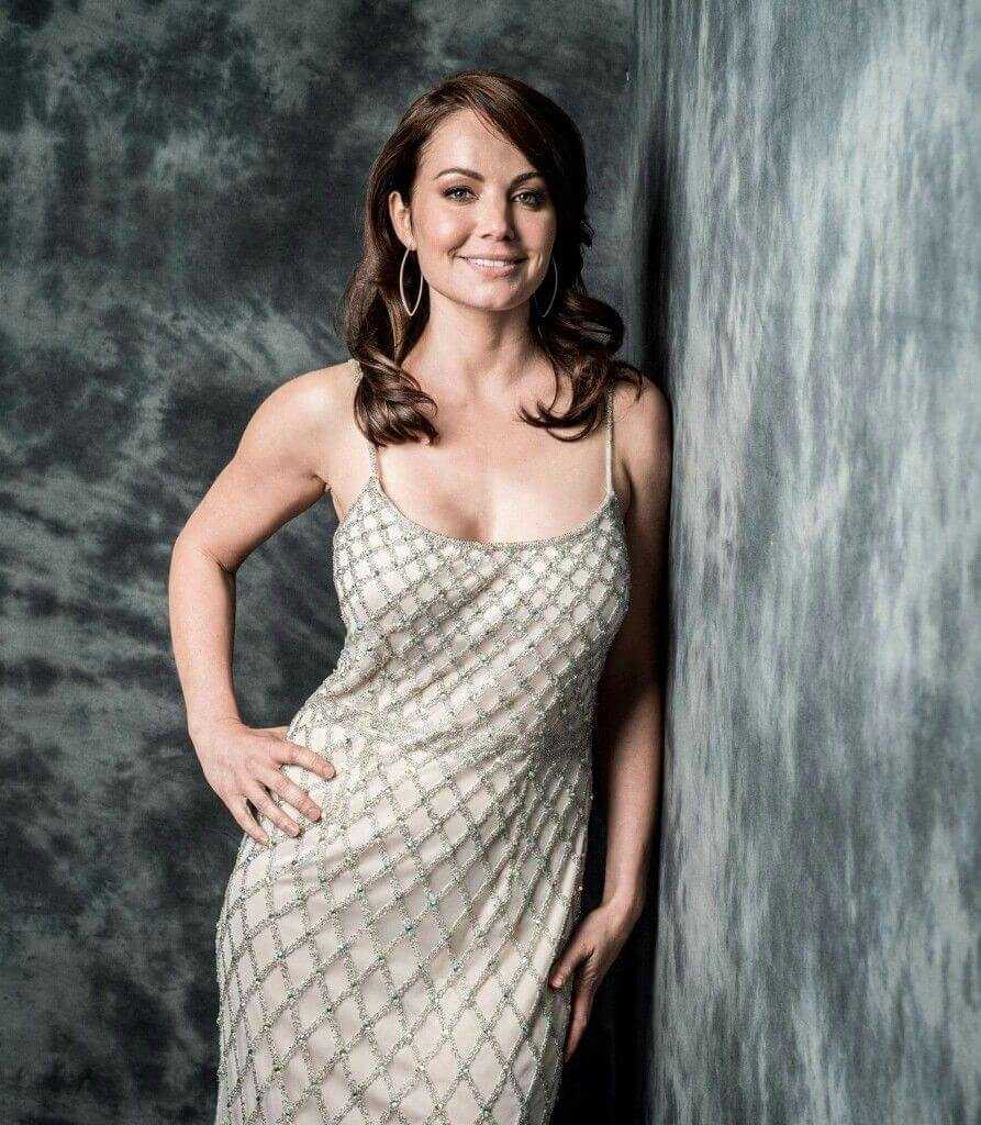 49 Nude Pictures Of Erica Durance That Make Certain To Make You Her Greatest Admirer | Best Of Comic Books