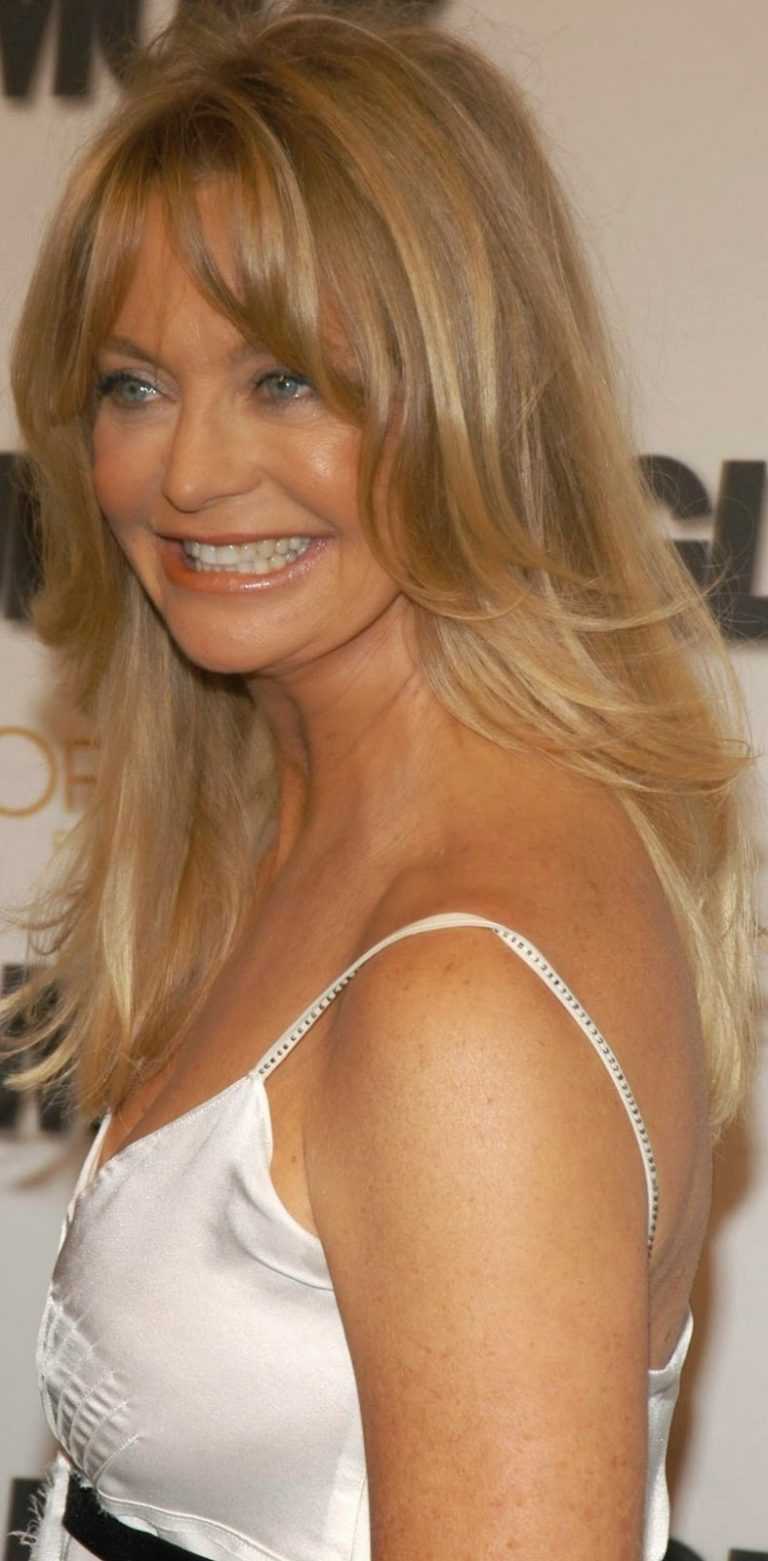49 Nude Pictures Of Goldie Hawn That Will Make You Begin To Look All Starry Eyed At Her | Best Of Comic Books