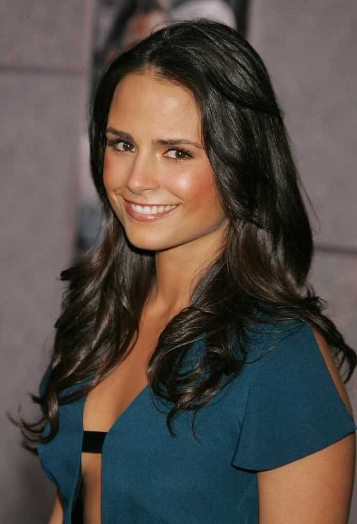 49 Nude Pictures Of Jordana Brewster Which Make Certain To Grab Your Eye | Best Of Comic Books
