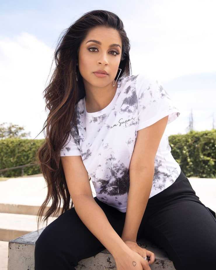 49 Nude Pictures Of Lilly Singh Which Are Basically Astounding | Best Of Comic Books