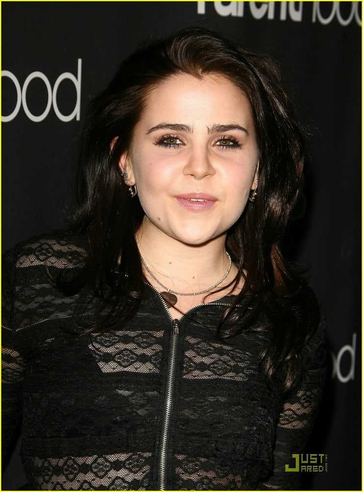 49 Nude Pictures Of Mae Whitman Will Cause You To Lose Your Psyche | Best Of Comic Books