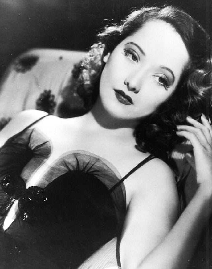 49 Nude Pictures Of Merle Oberon Are Simply Excessively Damn Delectable | Best Of Comic Books