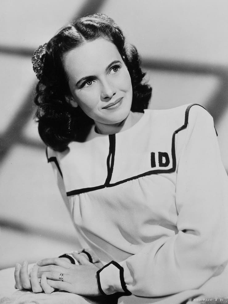 49 Nude Pictures Of Teresa Wright Are A Genuine Exemplification Of Excellence | Best Of Comic Books