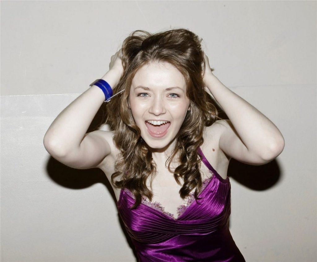 49 Sarah Bolger Nude Pictures Uncover Her Grandiose And Appealing Body | Best Of Comic Books