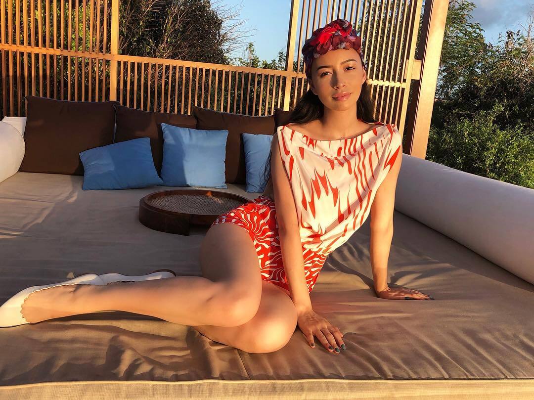 49 Sexy Christian Serratos Feet Pictures Will Prove That She Is Sexiest Woman In This World | Best Of Comic Books