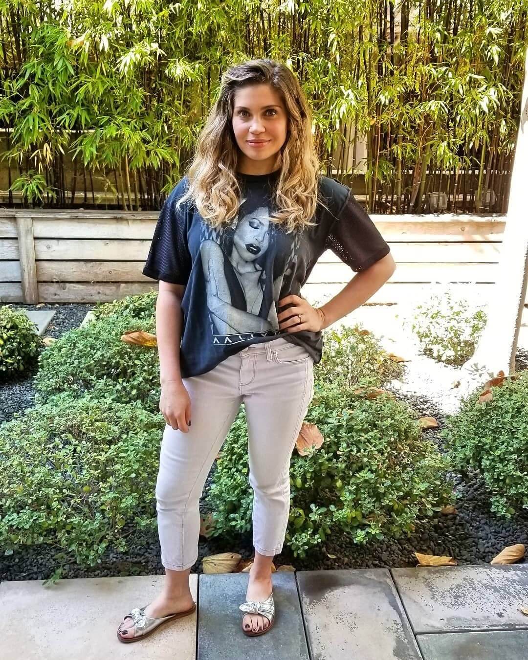 49 Sexy Danielle Fishel Feet Pictures Are Heaven On Earth | Best Of Comic Books