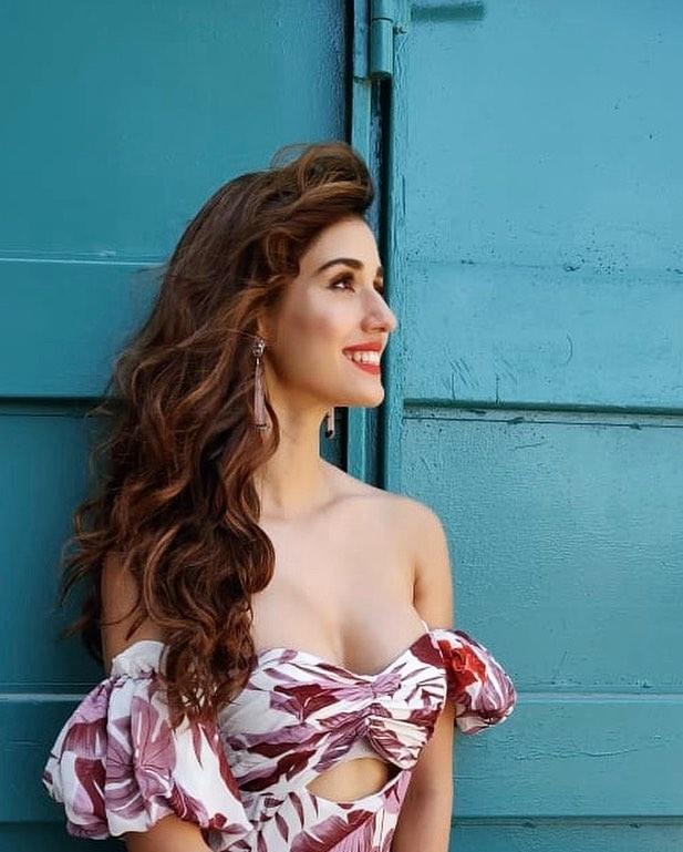 49 Sexy Disha Patani Boobs Pictures Which Prove She Is The Sexiest Woman On The Planet | Best Of Comic Books