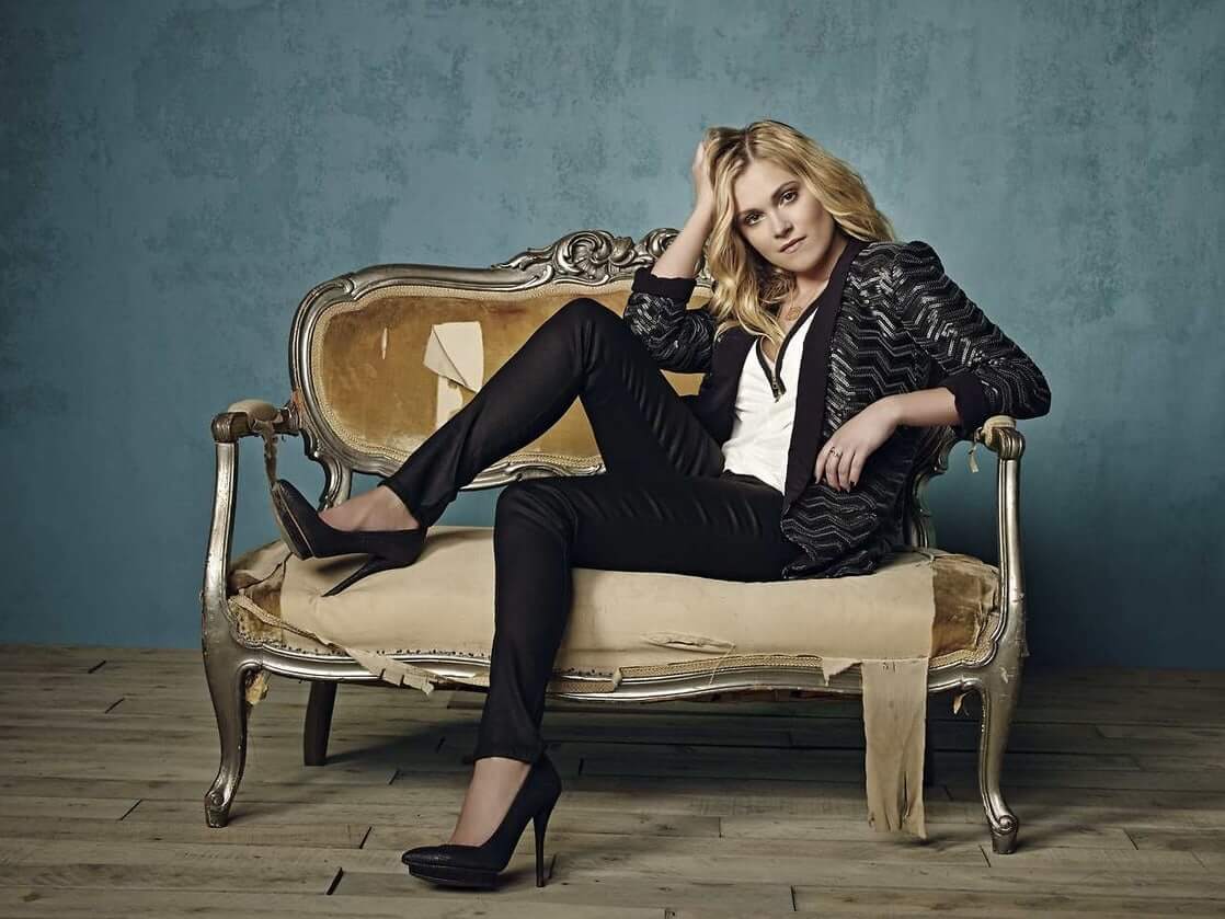 49 Sexy Eliza Taylor Feet Pictures Are Too Delicious For All Her Fans | Best Of Comic Books