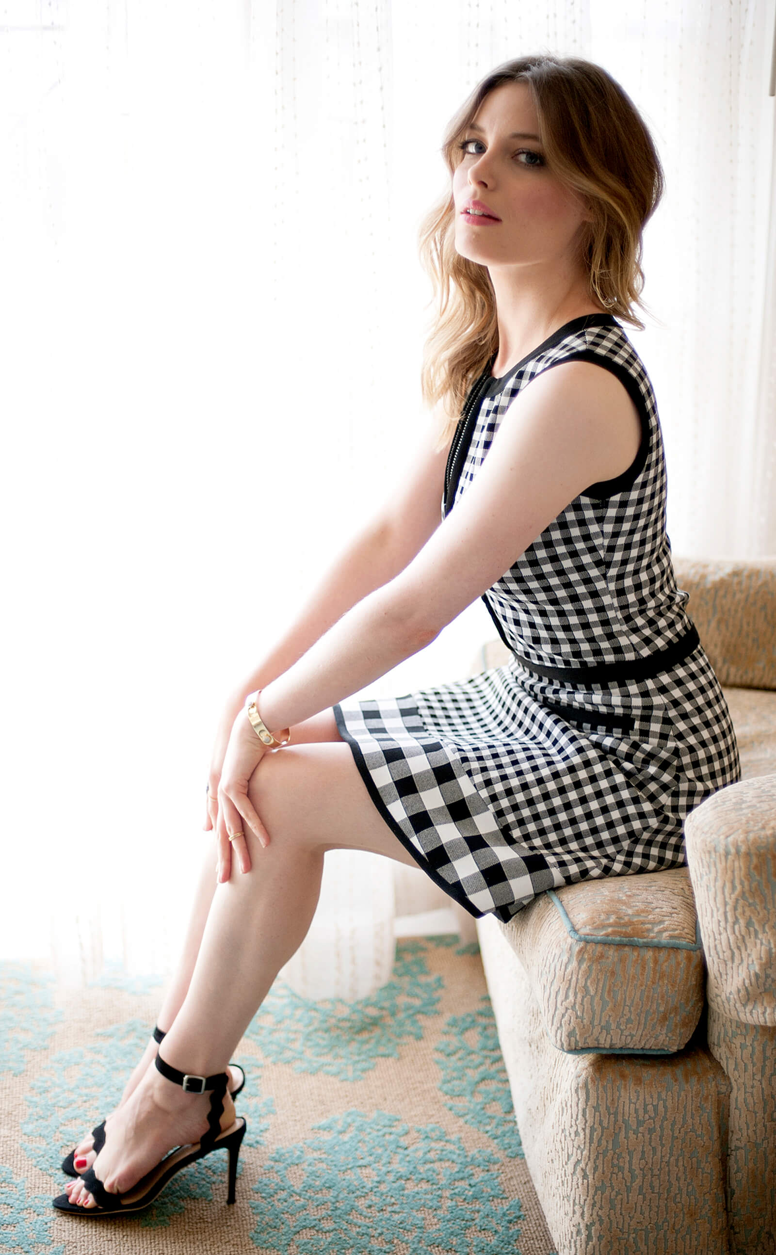 49 Sexy Gillian Jacobs Feet Pictures Will Make You Drool Forever | Best Of Comic Books