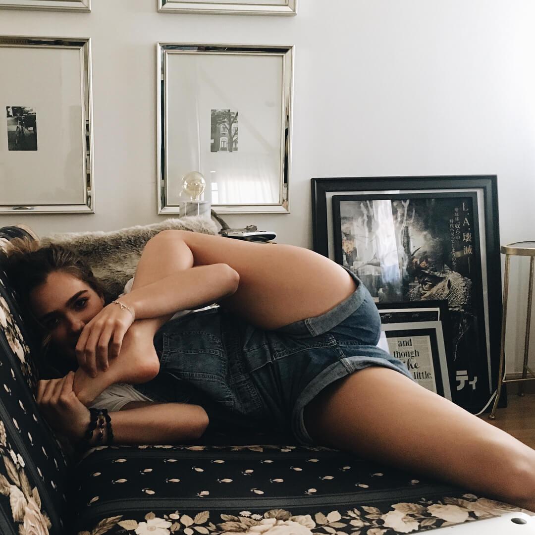 49 Sexy Haley Lu Richardson Feet Pictures Will Make You Go Crazy For This Babe | Best Of Comic Books