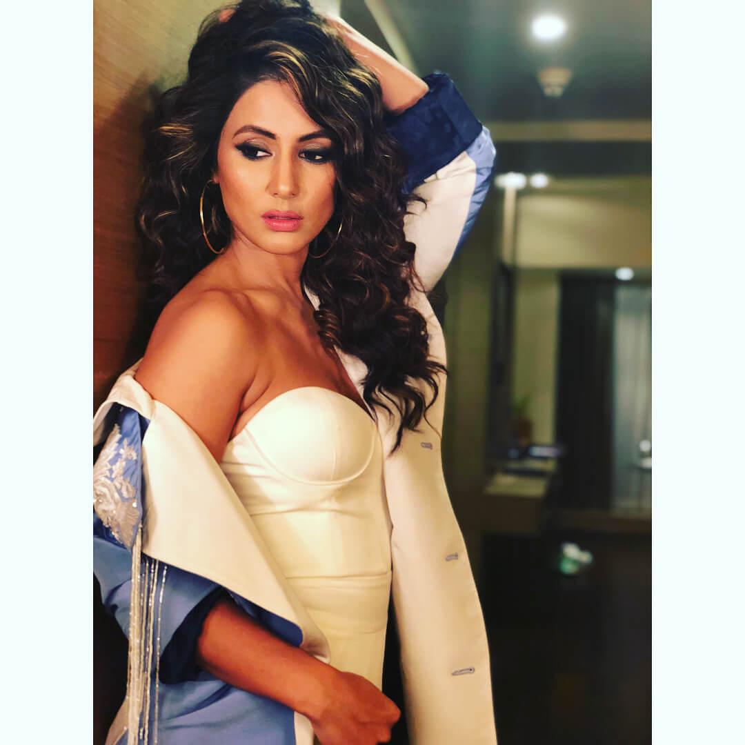 49 Sexy Hina Khan Boobs Pictures Which Will Make You Drool For Her | Best Of Comic Books
