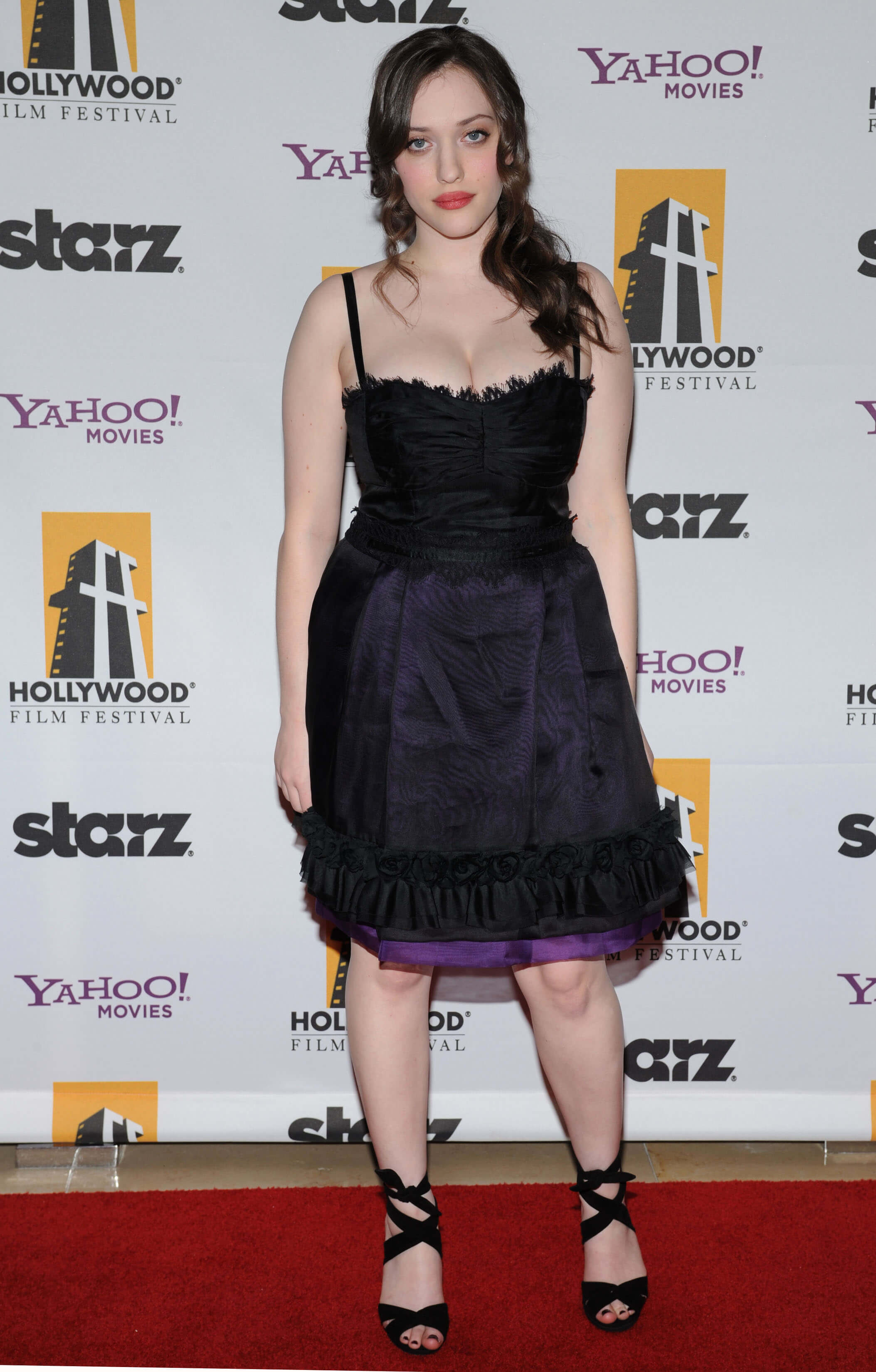 49 Sexy Kat Dennings Feet Pictures Are Too Delicious For All Her Fans | Best Of Comic Books