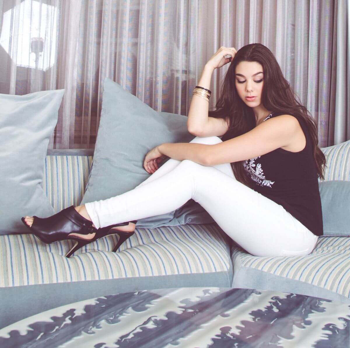 49 Sexy Kira Kosarin Feet Pictures Will Get You All Sweating | Best Of Comic Books
