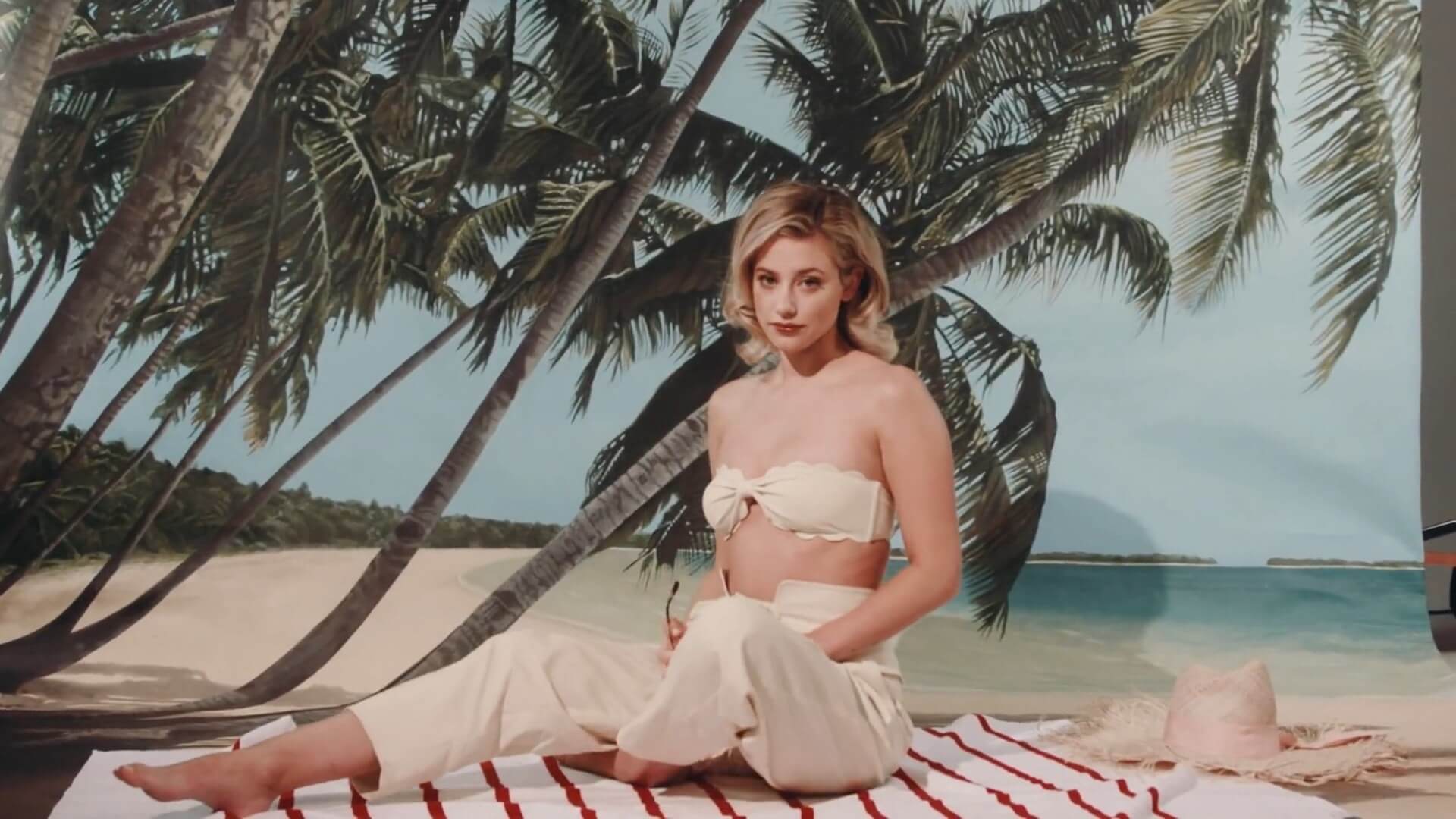 49 Sexy Lili Reinhart Feet Pictures Will Prove That She Is Sexiest Woman In This World | Best Of Comic Books