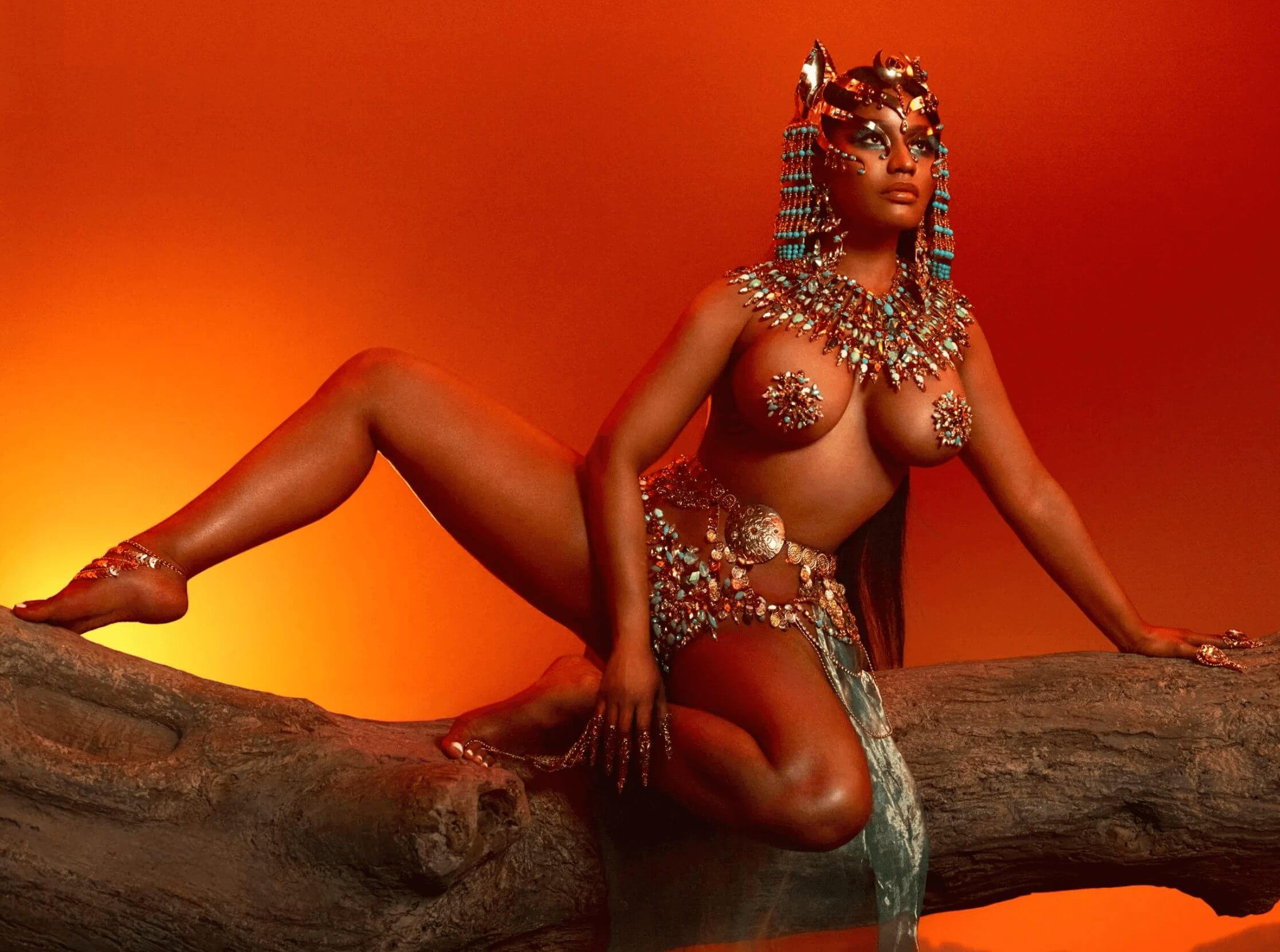 49 Sexy Nicki Minaj Pictures Are Just Too Enigmatic To Watch | Best Of Comic Books