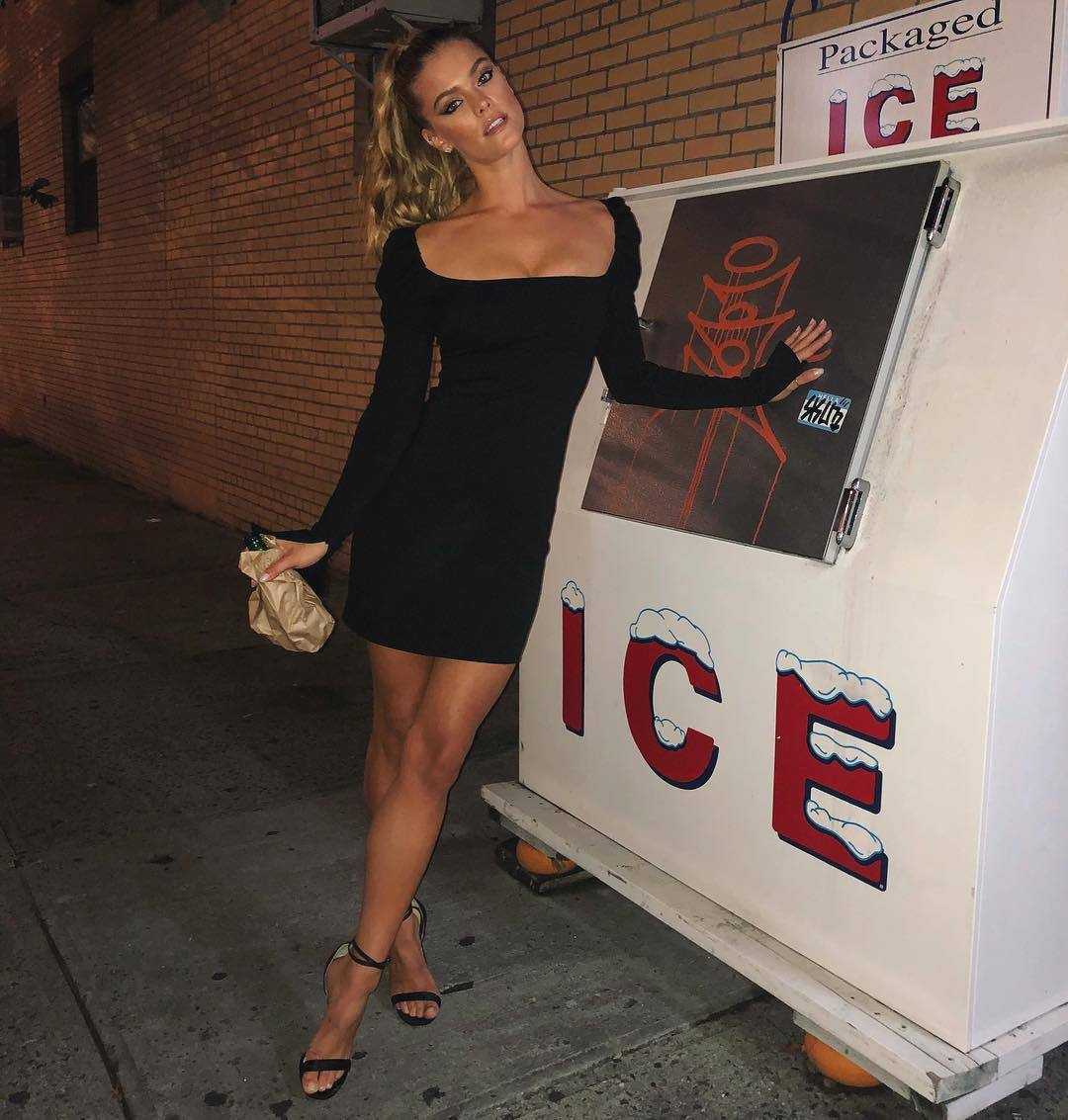 49 Sexy Nina Agdal Feet Pictures Will Blow Your Minds | Best Of Comic Books
