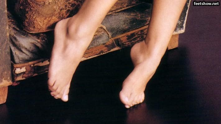 49 Sexy Shakira Feet Pictures are just too yum for her fans | Best Of Comic Books