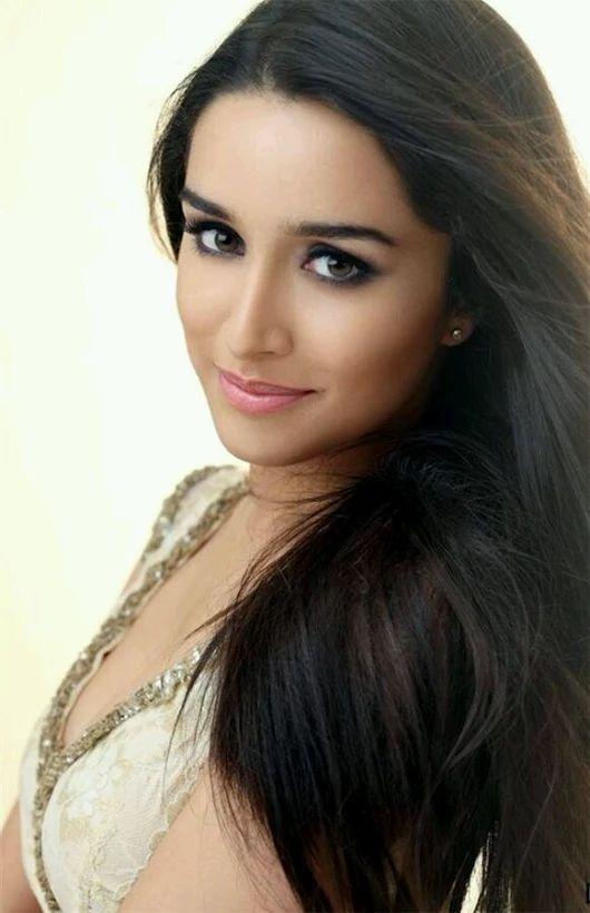 49 Sexy Shraddha Kapoor Boobs Pictures Expose Her Curvy Body | Best Of Comic Books
