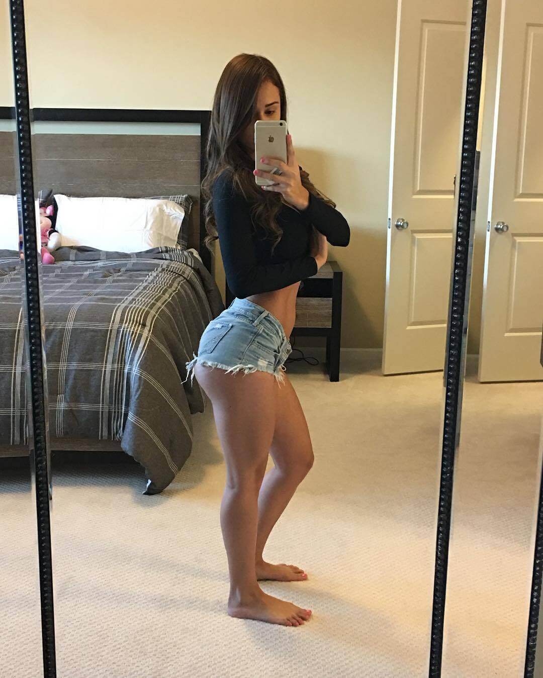 49 Sexy Yanet Garcia Feet Pictures Will Make You Melt | Best Of Comic Books