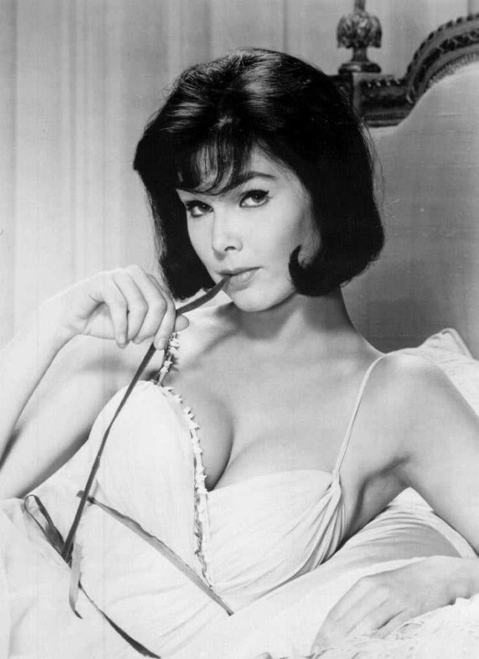 Yvonne Craig Nude Pictures Flaunt Her Well Proportioned Body