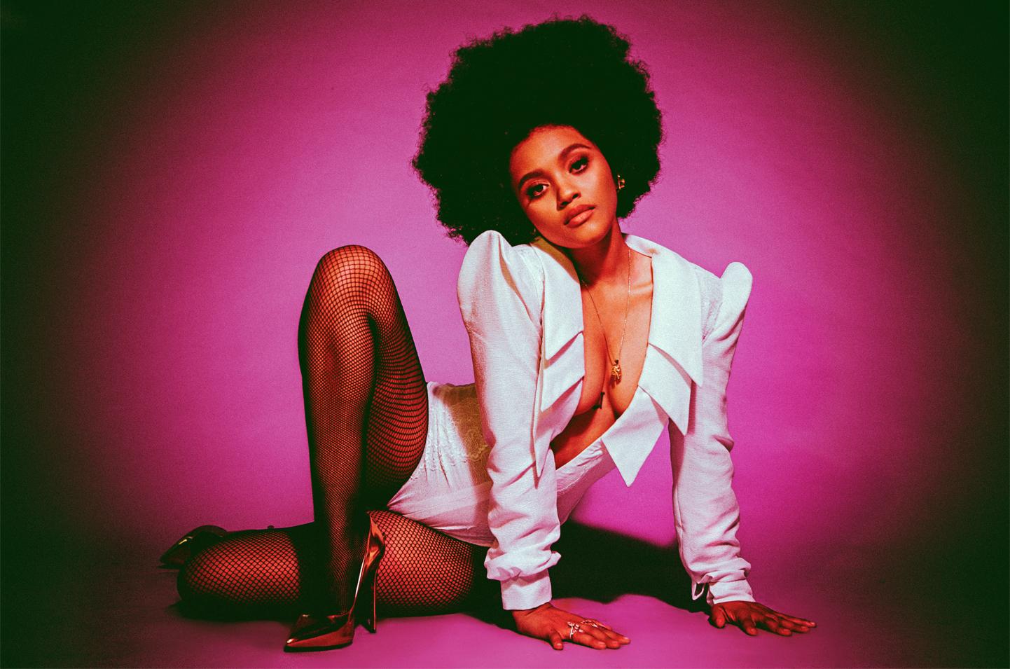 50+ Hot Pictures Of Kiersey Clemons – Iris West Actress In Upcoming Flash Movie | Best Of Comic Books