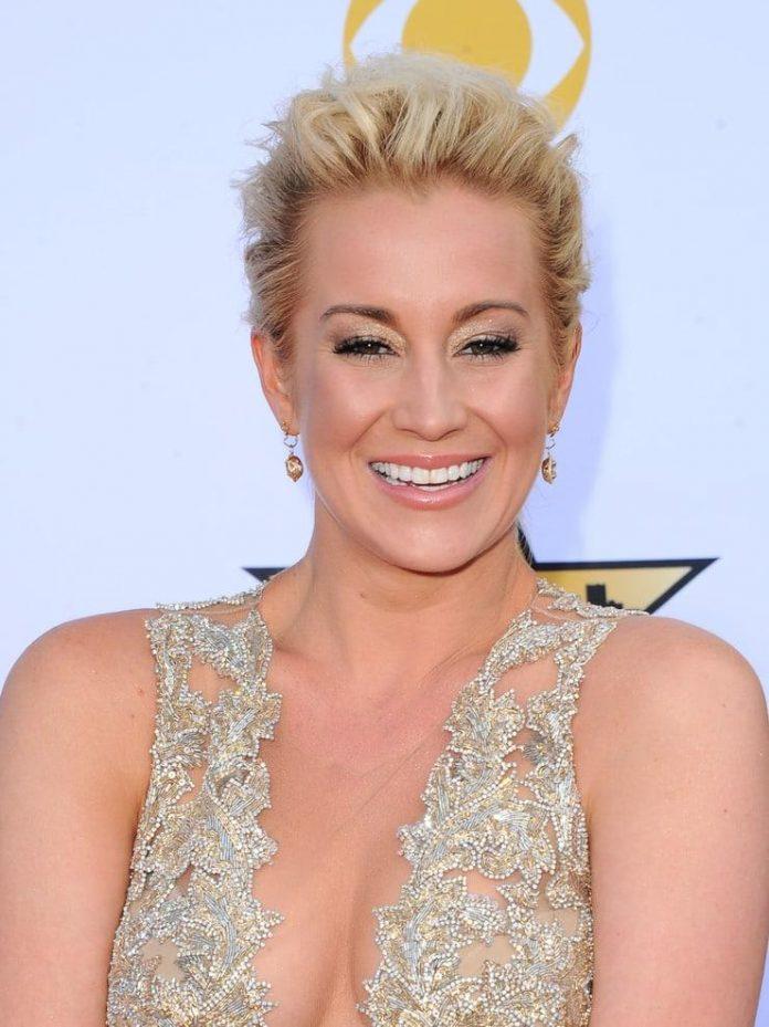 50 Kellie Pickler Nude Pictures Present Her Wild Side Allure | Best Of Comic Books