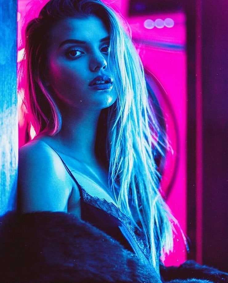 50 Nude Pictures Of Alissa Violet Exhibit That She Is As Hot As Anybody May Envision | Best Of Comic Books