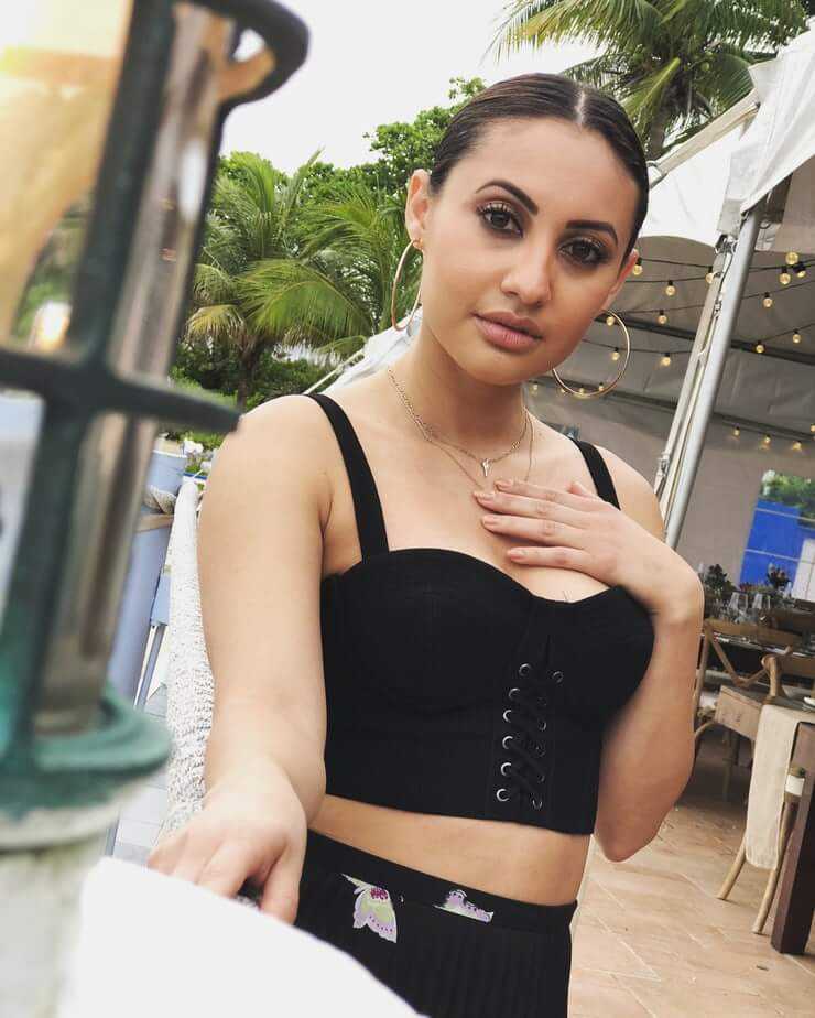 50 Nude Pictures Of Francia Raisa Which Will Shake Your Reality | Best Of Comic Books