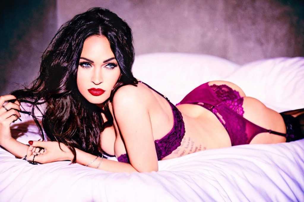 50 Nude Pictures Of Megan Fox Which Are Inconceivably Beguiling | Best Of Comic Books