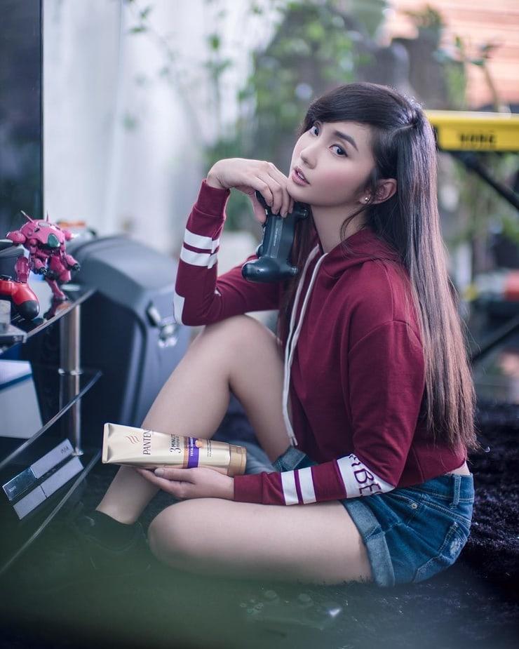 51 Alodia Gosiengfiao Nude Pictures That Are An Epitome Of Sexiness | Best Of Comic Books