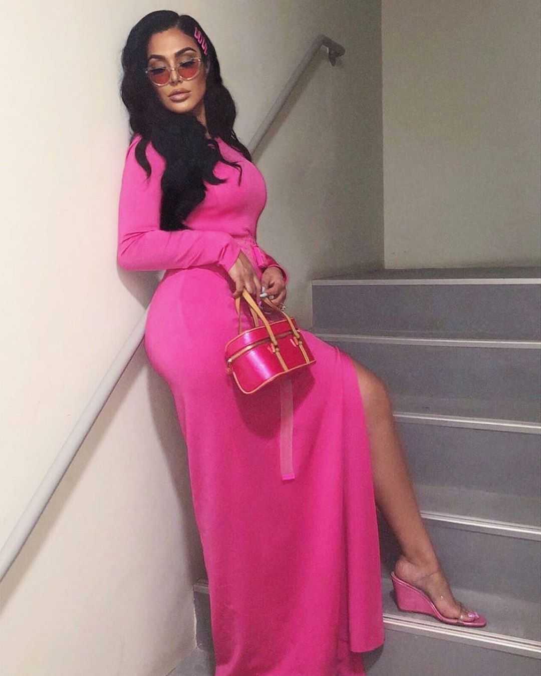 51 Hottest Huda Kattan Big Butt Pictures Which Will Make You Slobber For Her | Best Of Comic Books