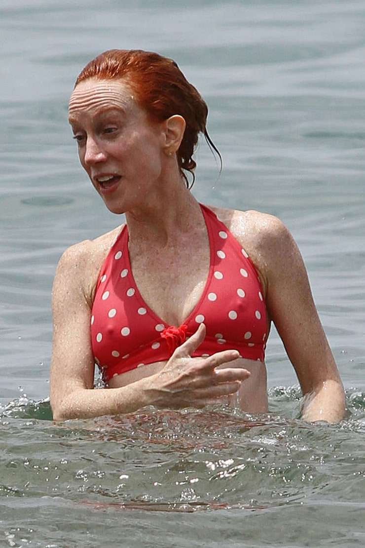 51 Hottest Kathy Griffin Big Butt Pictures Reveal Her Lofty And Attractive Physique | Best Of Comic Books