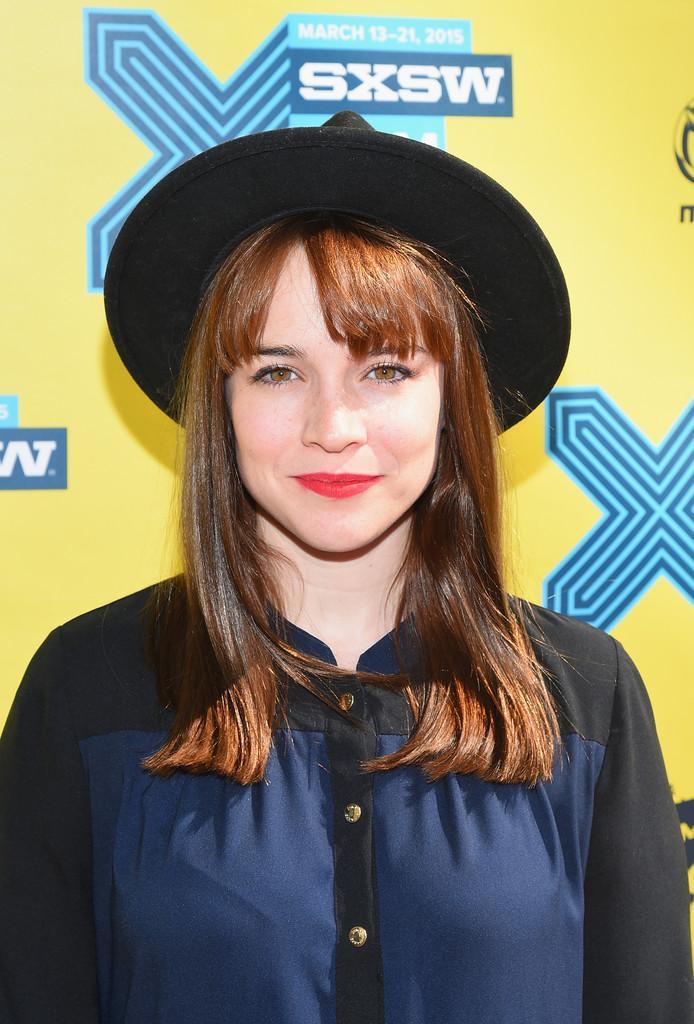51 Hottest Renee Felice Smith Bikini Pictures Are Excessively Damn Engaging | Best Of Comic Books