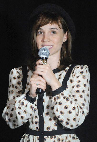 51 Hottest Renee Felice Smith Bikini Pictures Are Excessively Damn Engaging | Best Of Comic Books