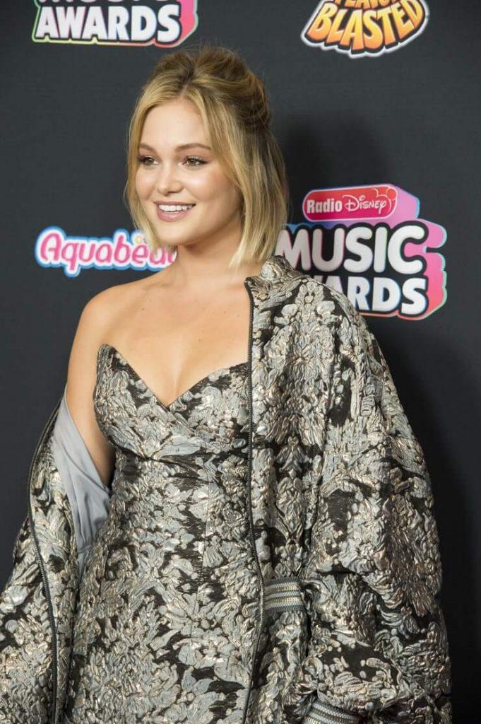 51 Olivia Holt Nude Pictures Present Her Wild Side Allure – The Viraler