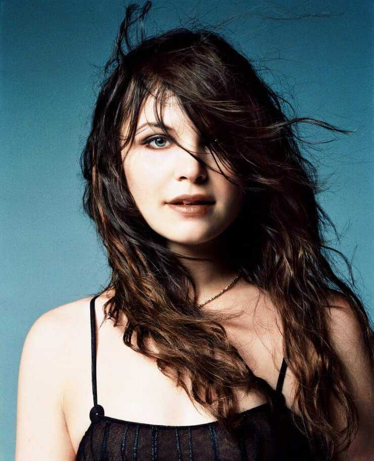 51 Sexy Ginnifer Goodwin Boobs Pictures Will Leave You Stunned By Her Sexiness | Best Of Comic Books