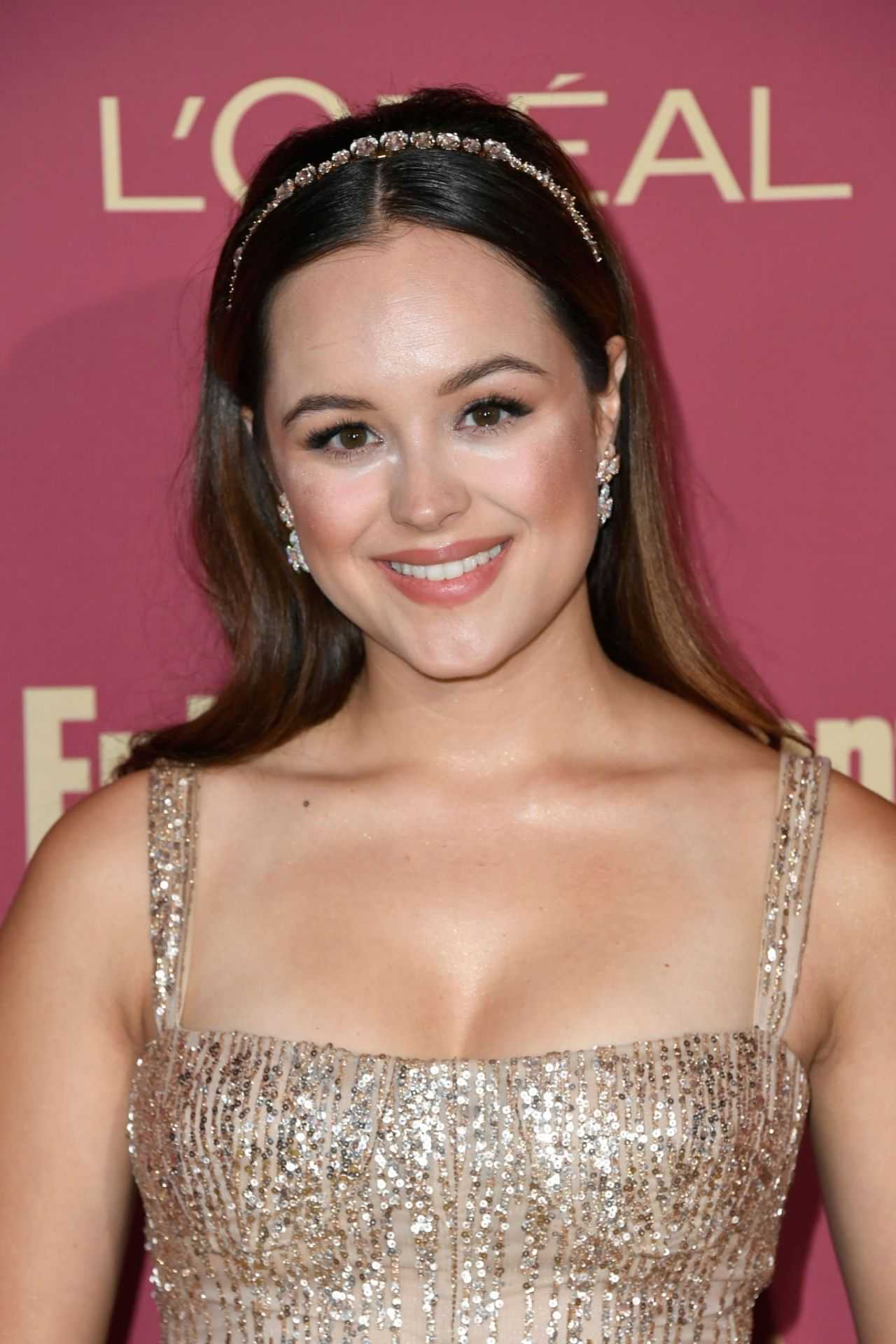51 Sexy Hayley Orrantia Boobs Pictures Are Simply Excessively Enigmatic | Best Of Comic Books
