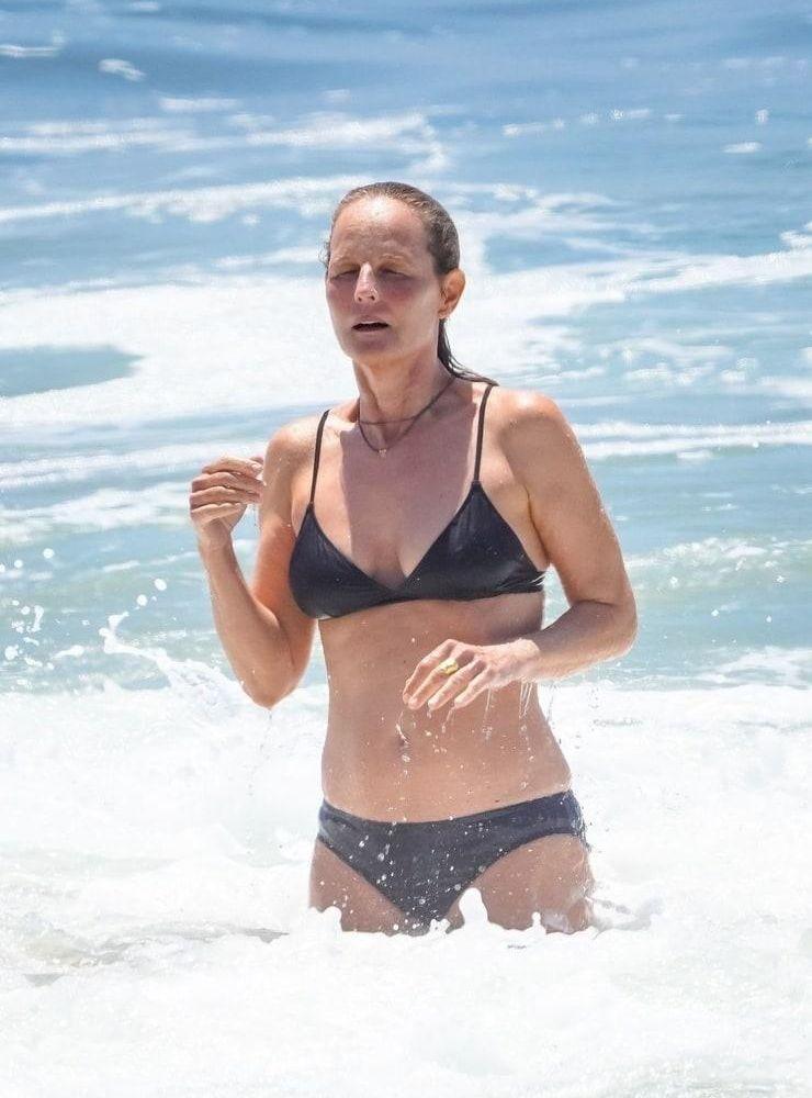 51 Sexy Helen Hunt Boobs Pictures Are Simply Excessively Enigmatic | Best Of Comic Books